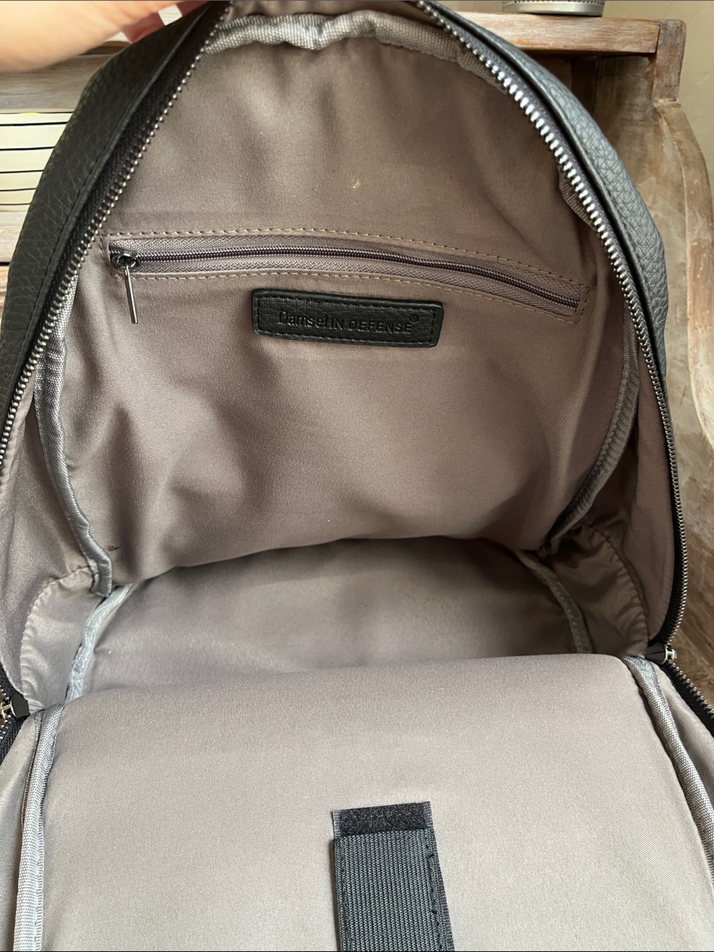 🖤 NWT Damsel In Defense Multi Shay Backpack Black Concealed Carry - Picture 9 of 16